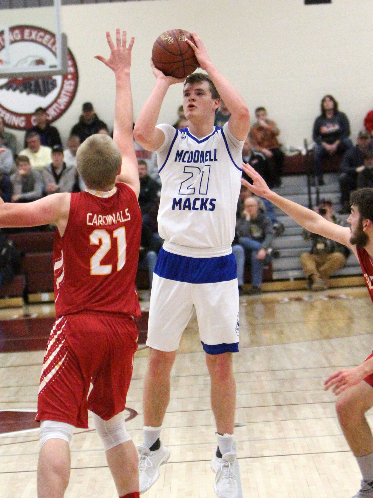 McDonell boys basketball vs South Shore at Spooner 3-10-18